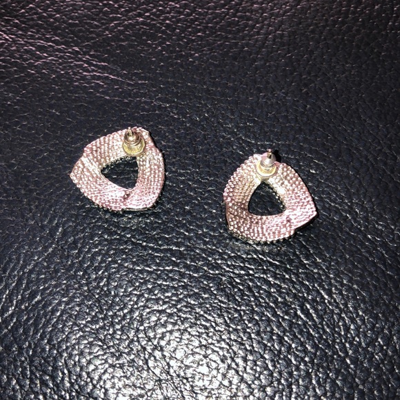 Triangular earrings - Picture 2 of 3